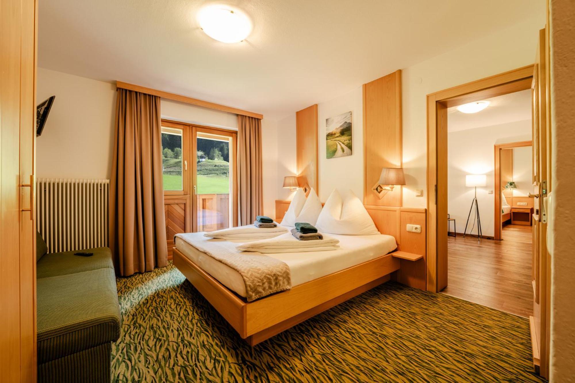 Oberlehenhof Villa Kaprun Ruang foto