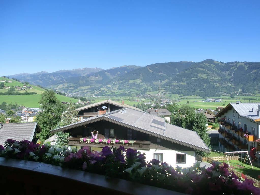 Oberlehenhof Villa Kaprun Bagian luar foto